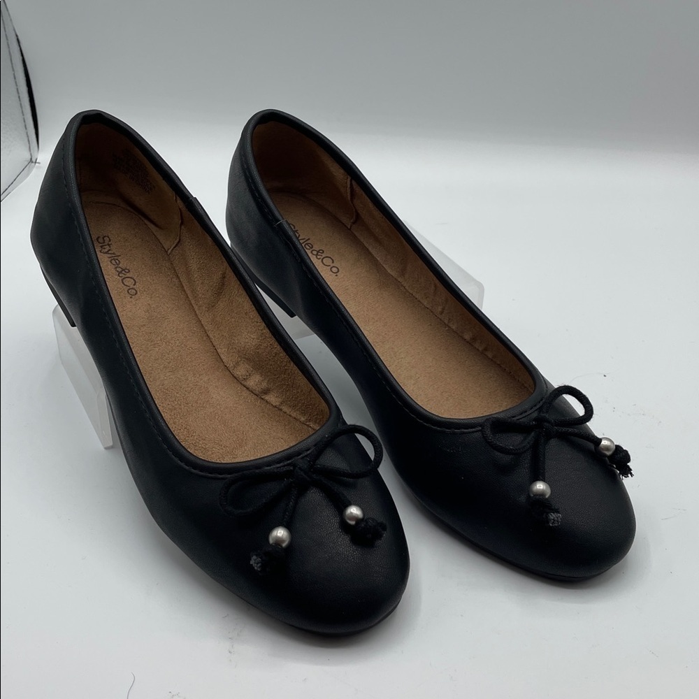 Style & Co. Black Flats with Bow and Pearl Detail